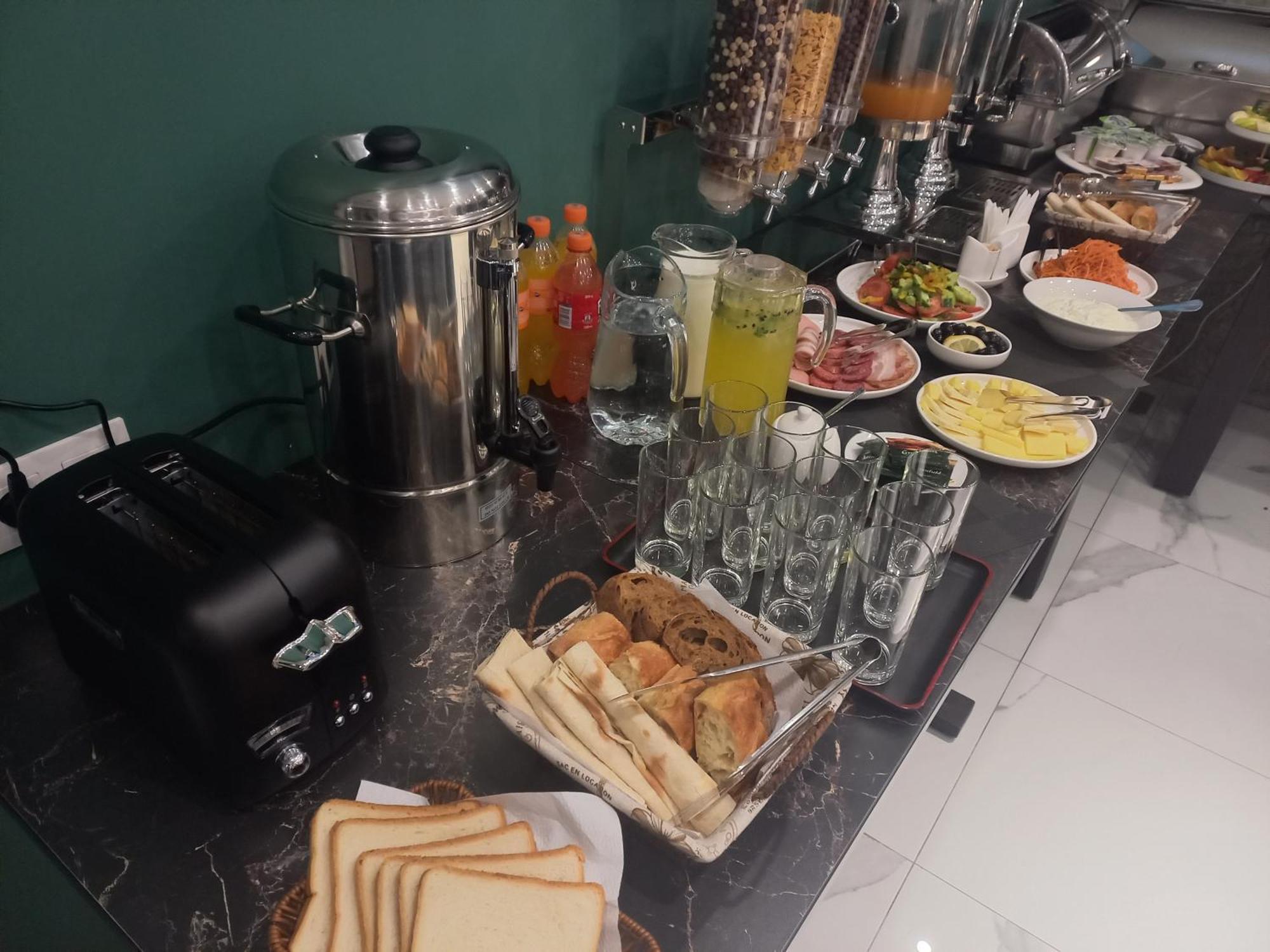 Avenue 23 Boutique Hotel 耶烈万 外观 照片